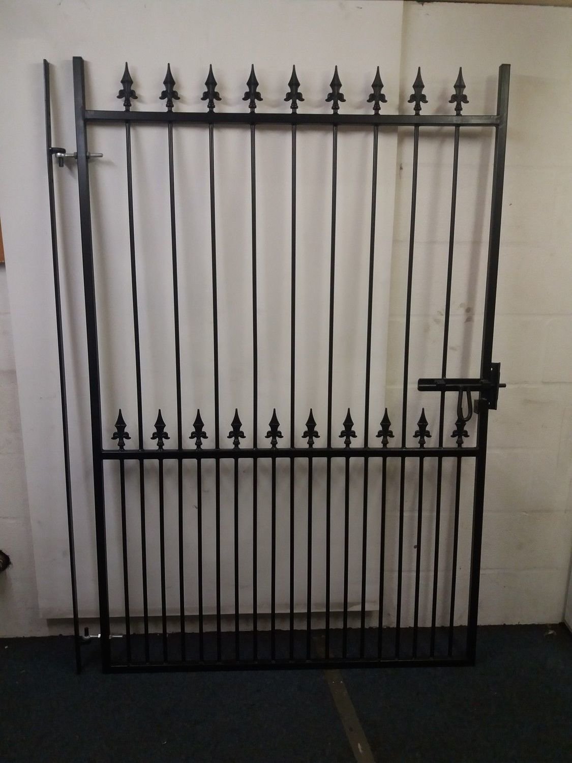 Metal Gate Side Gate Pedestrian Gate Gate Door Iron Grill Gate