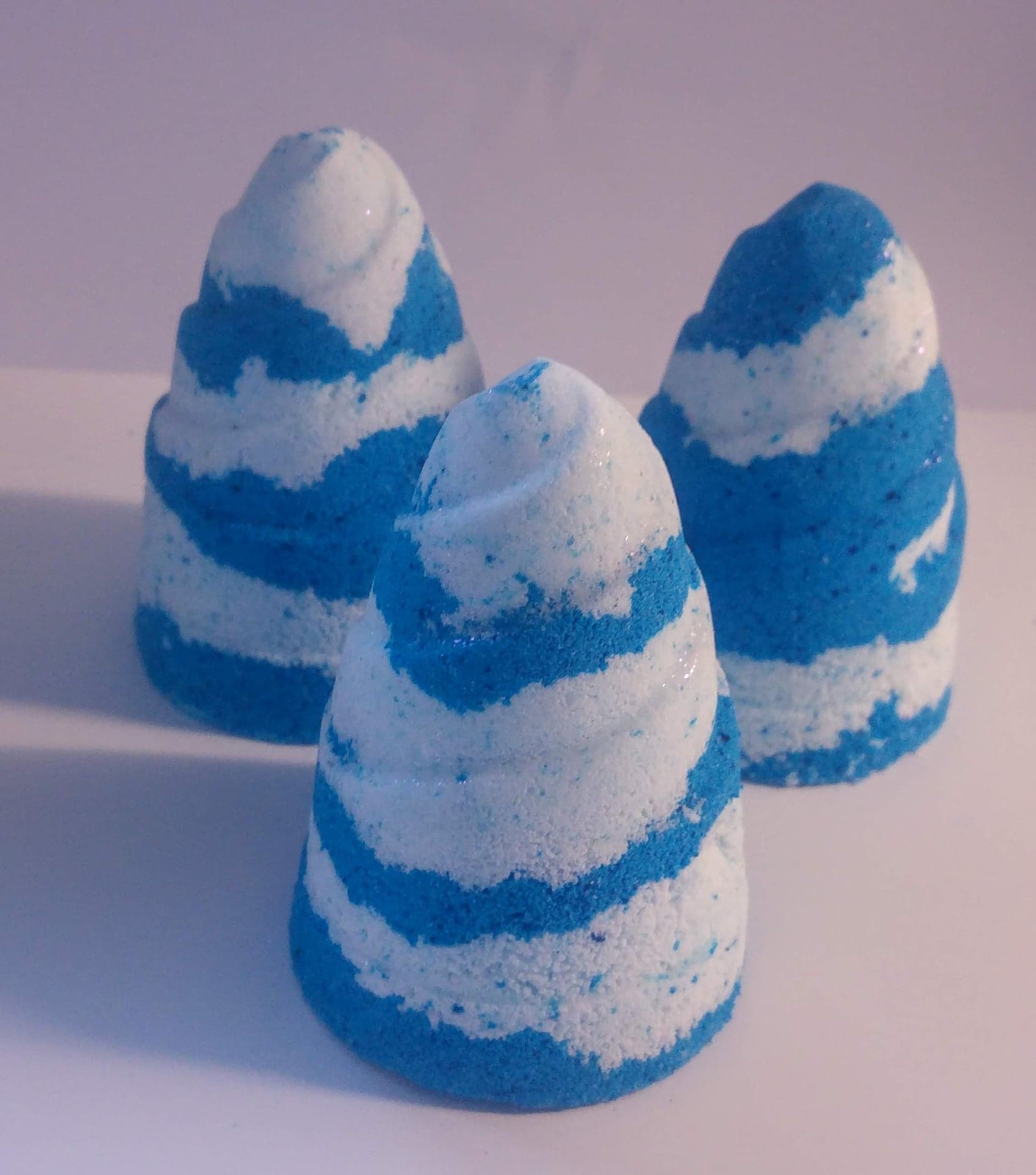 Blue & white unicorn poop
