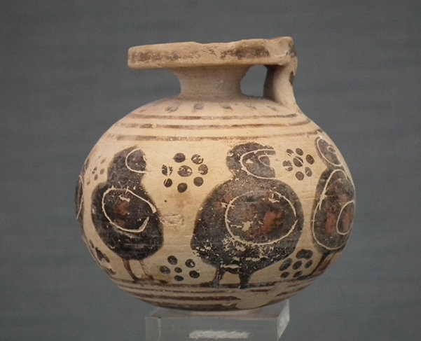 SOLD Ancient Greek Corinthian 6th century B.C. Pottery Perfume Aryballos With 5 Hoplites
