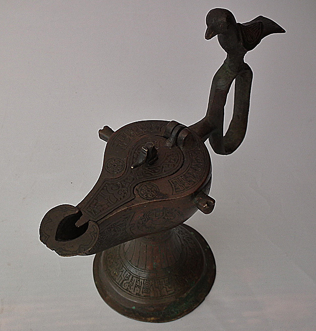 SOLD Antique Medieval Islamic Seljuk Seljuq Turks Bronze Oil Lamp Khorasan 12th Century A.D. (6th century AH)