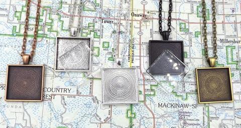 1 Inch (25mm) Square Pendant Tray With 24 Inch Rolo Chain & Flat Glass 00028