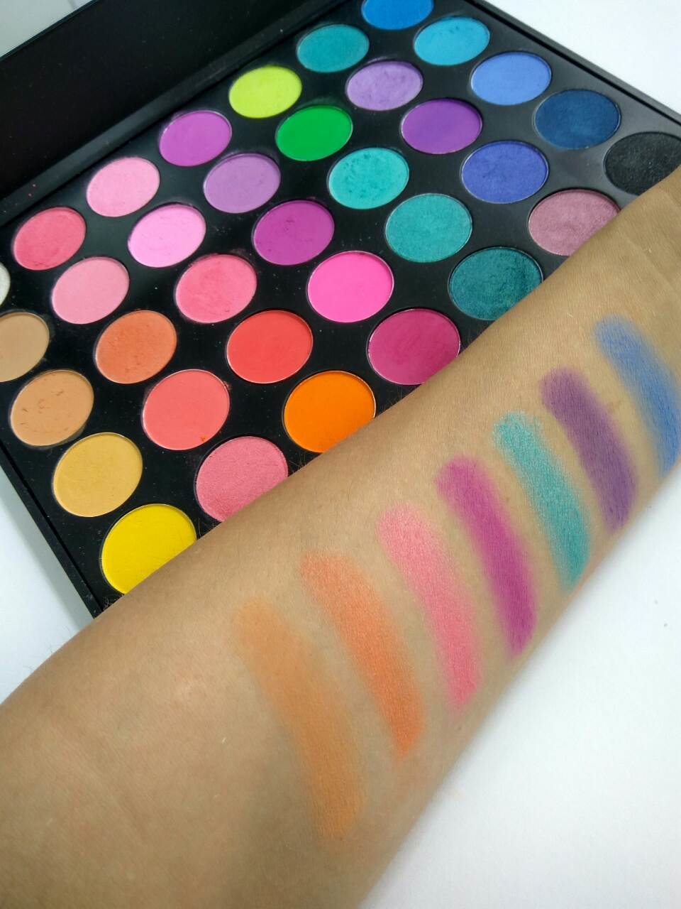 Палитра теней BM COLORFUL 35