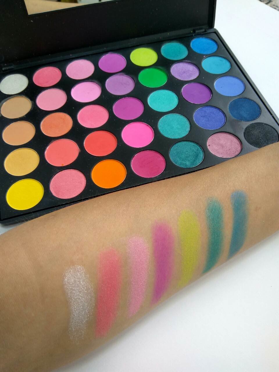 Палитра теней BM COLORFUL 35