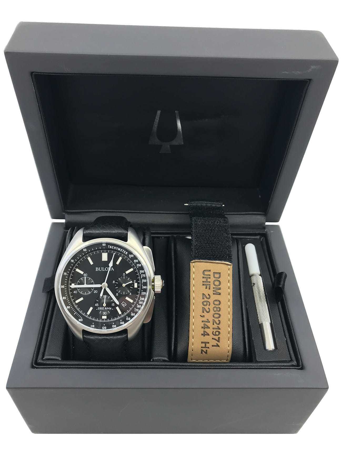 bulova lunar pilot small wrist