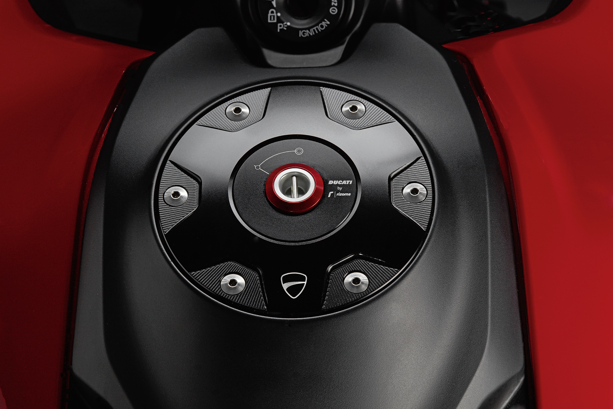 Billet aluminium tank cap.