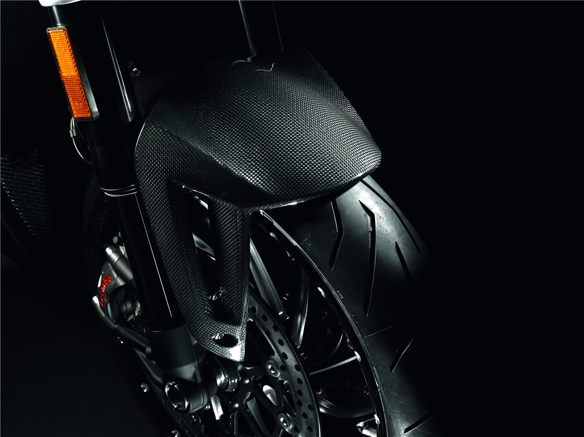 Carbon fibre front mudguard.