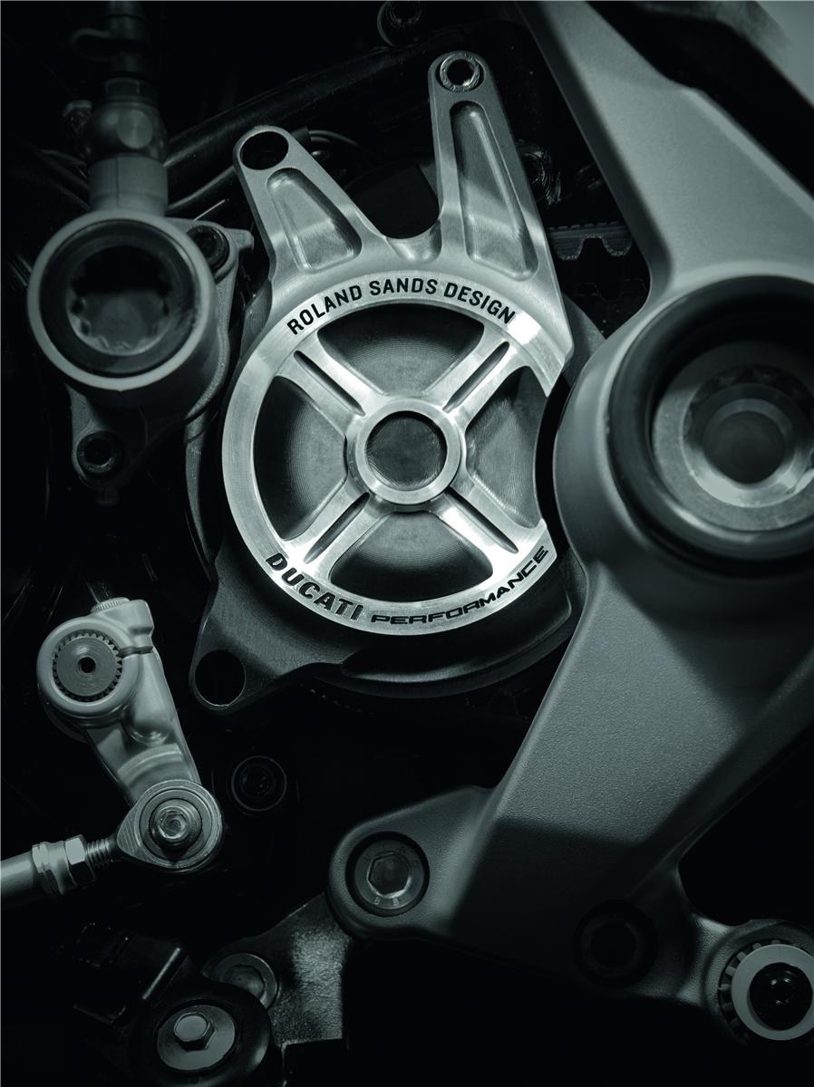 Billet aluminium pinion cover.