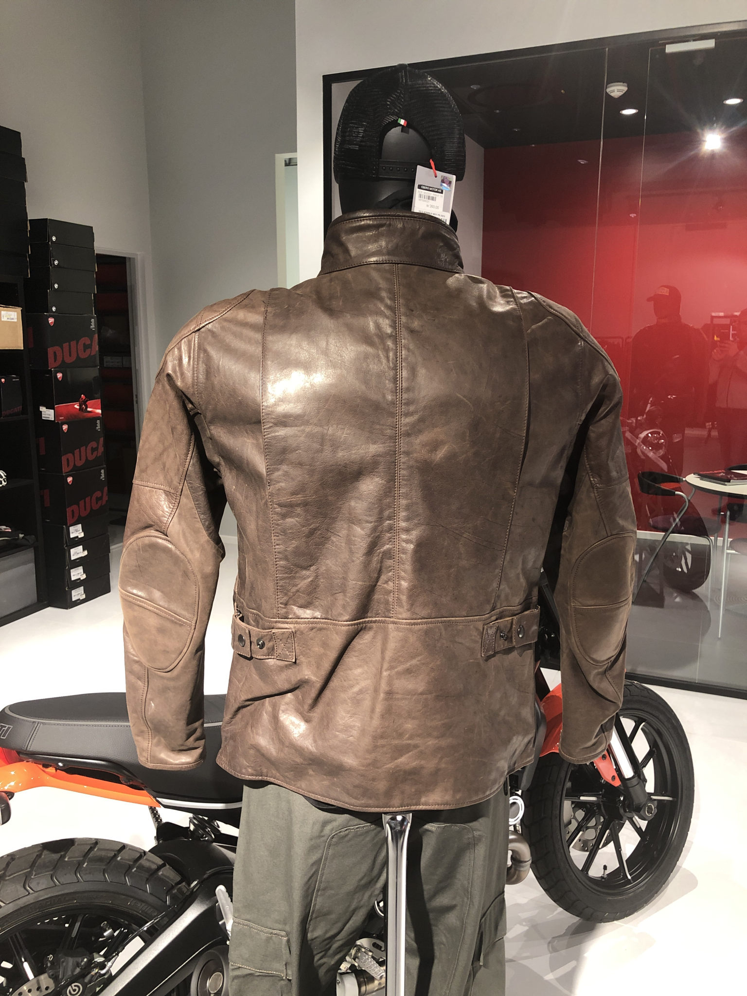 Scrambler Pelle Ducati