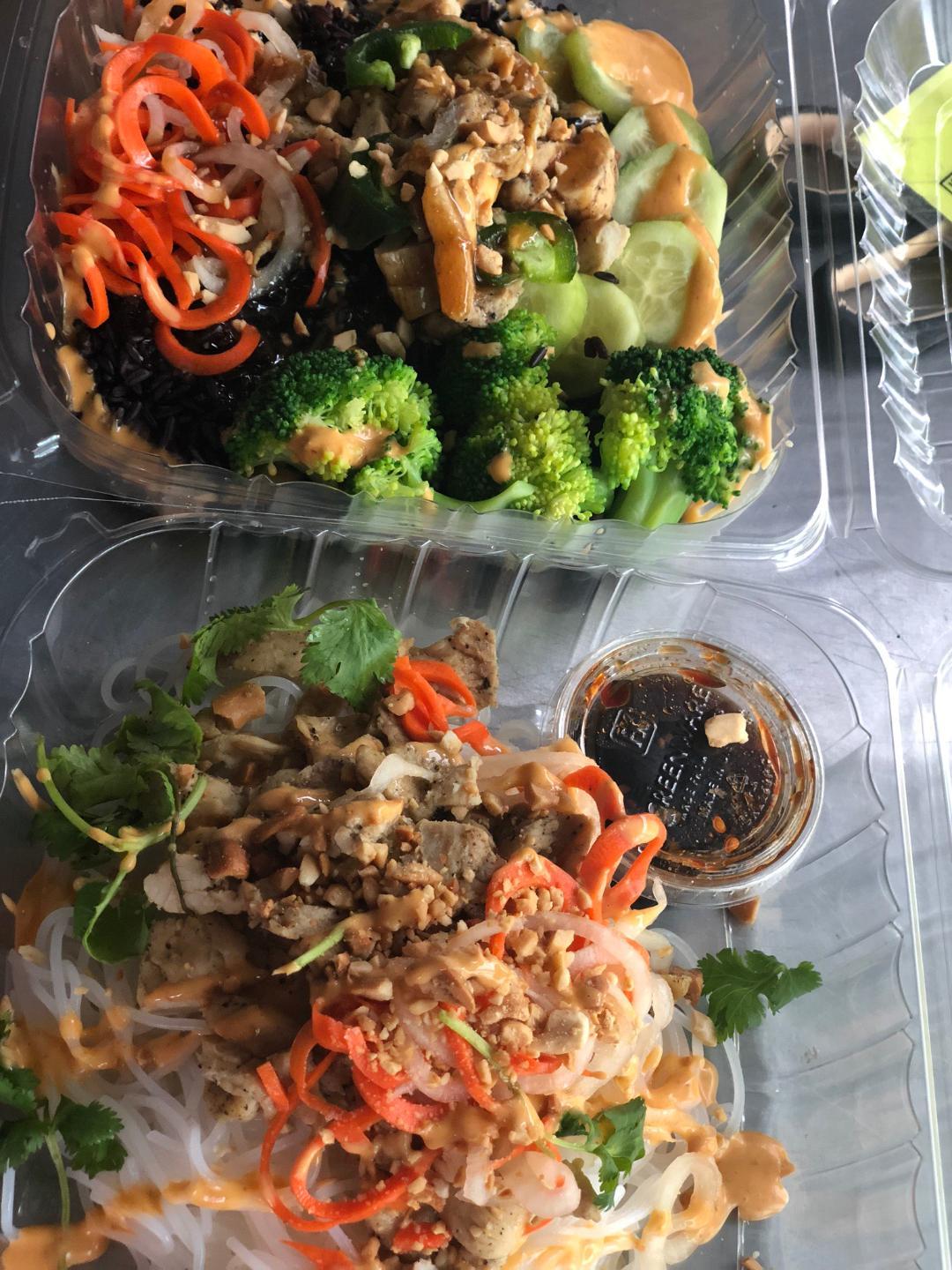 Vietnamese Noodle Bowl 50