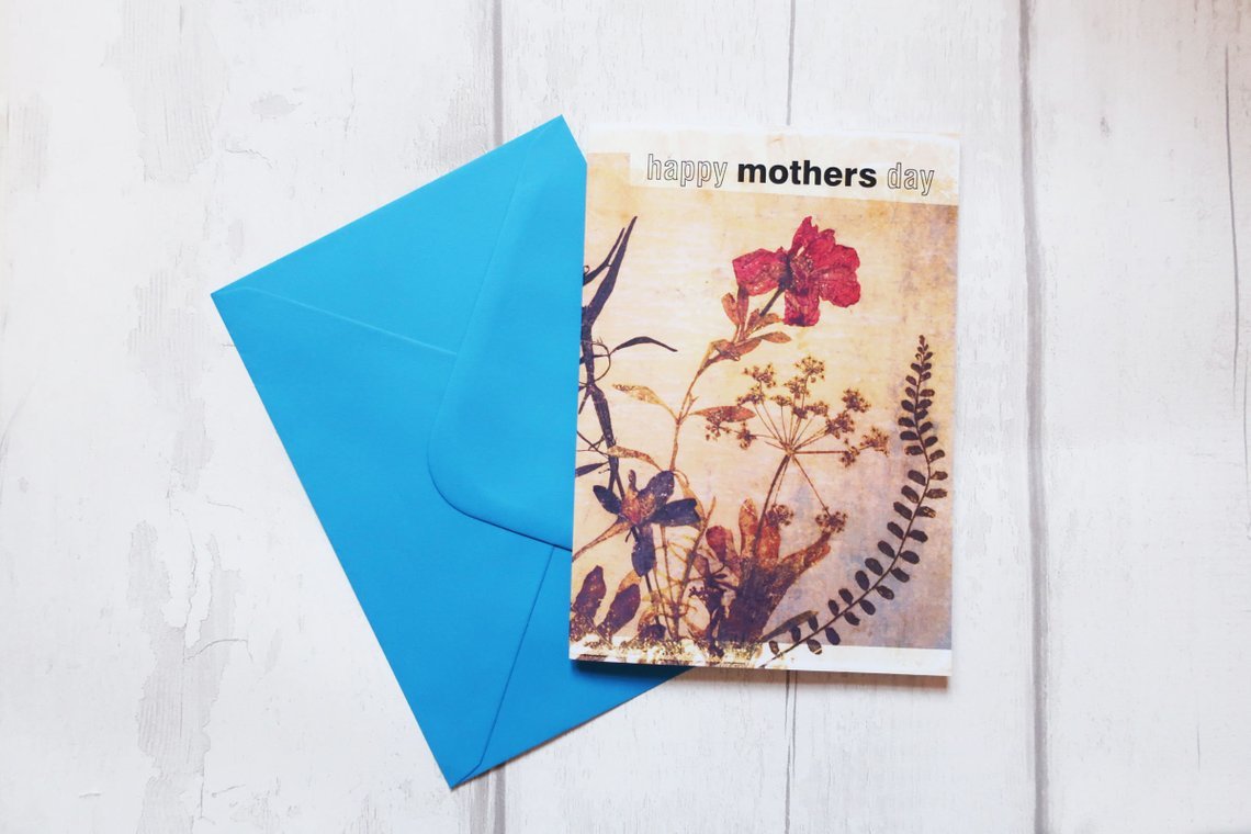 Grunge Mothers Day Card 00003