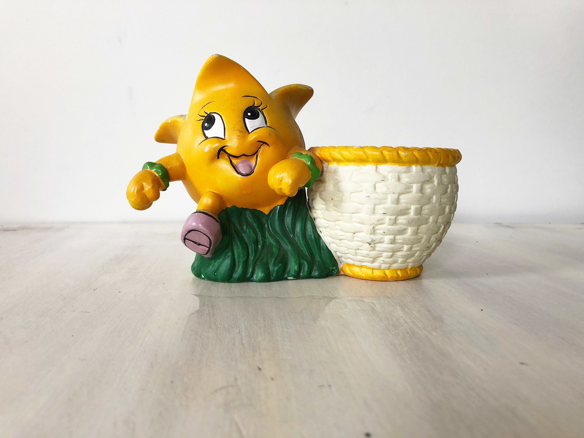 Vintage novelty sweetcorn planter