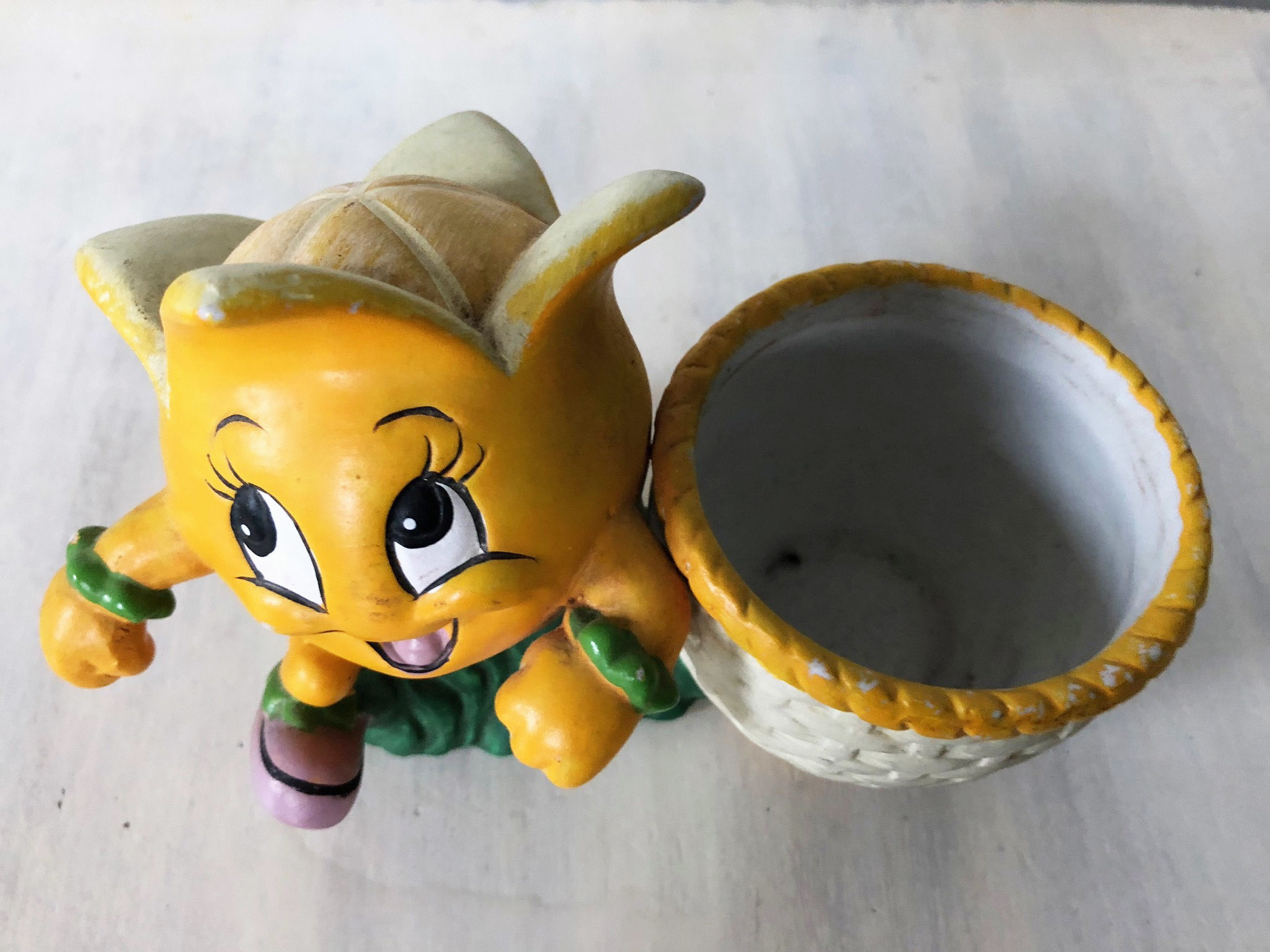 Vintage novelty sweetcorn planter