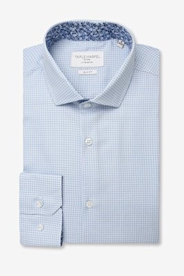 CAMISA AZUL CLARA DETALHES FLORAIS