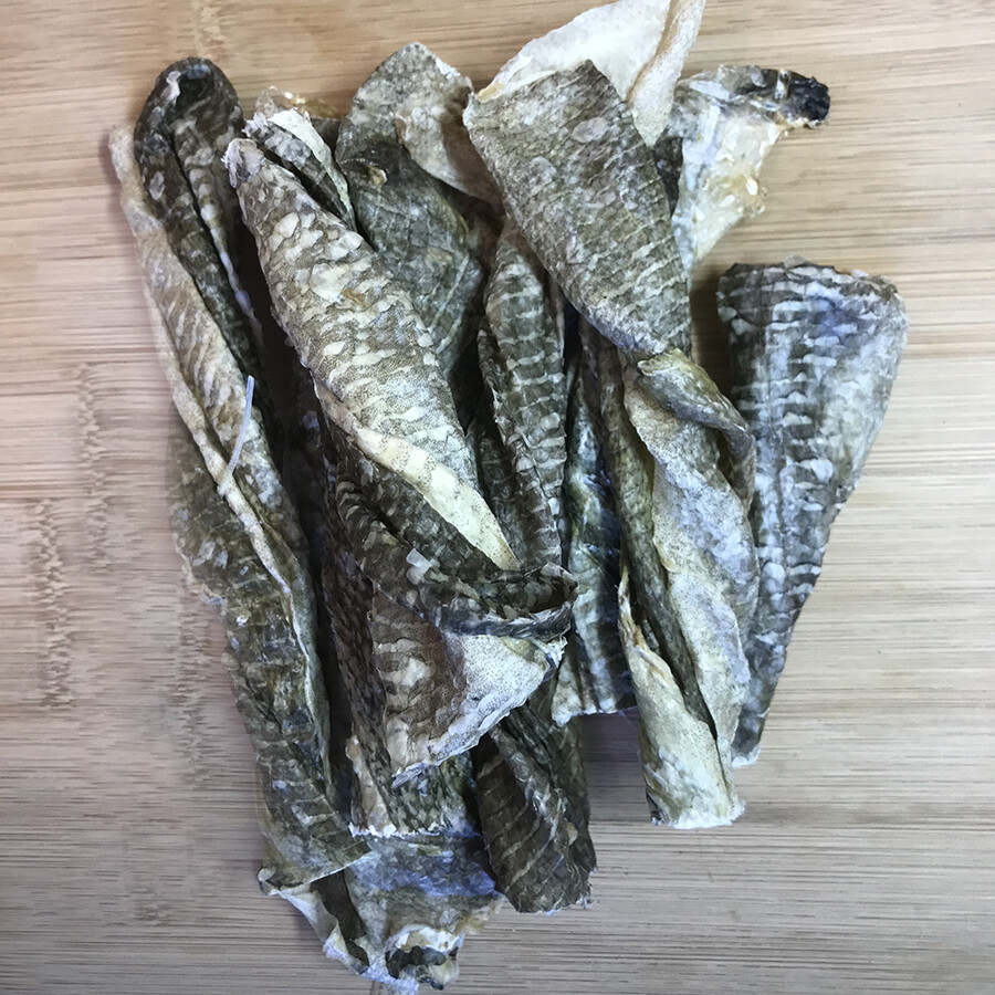 Nutriment - Fish Twists - 100g Nutriment - Fish Twists - 100g