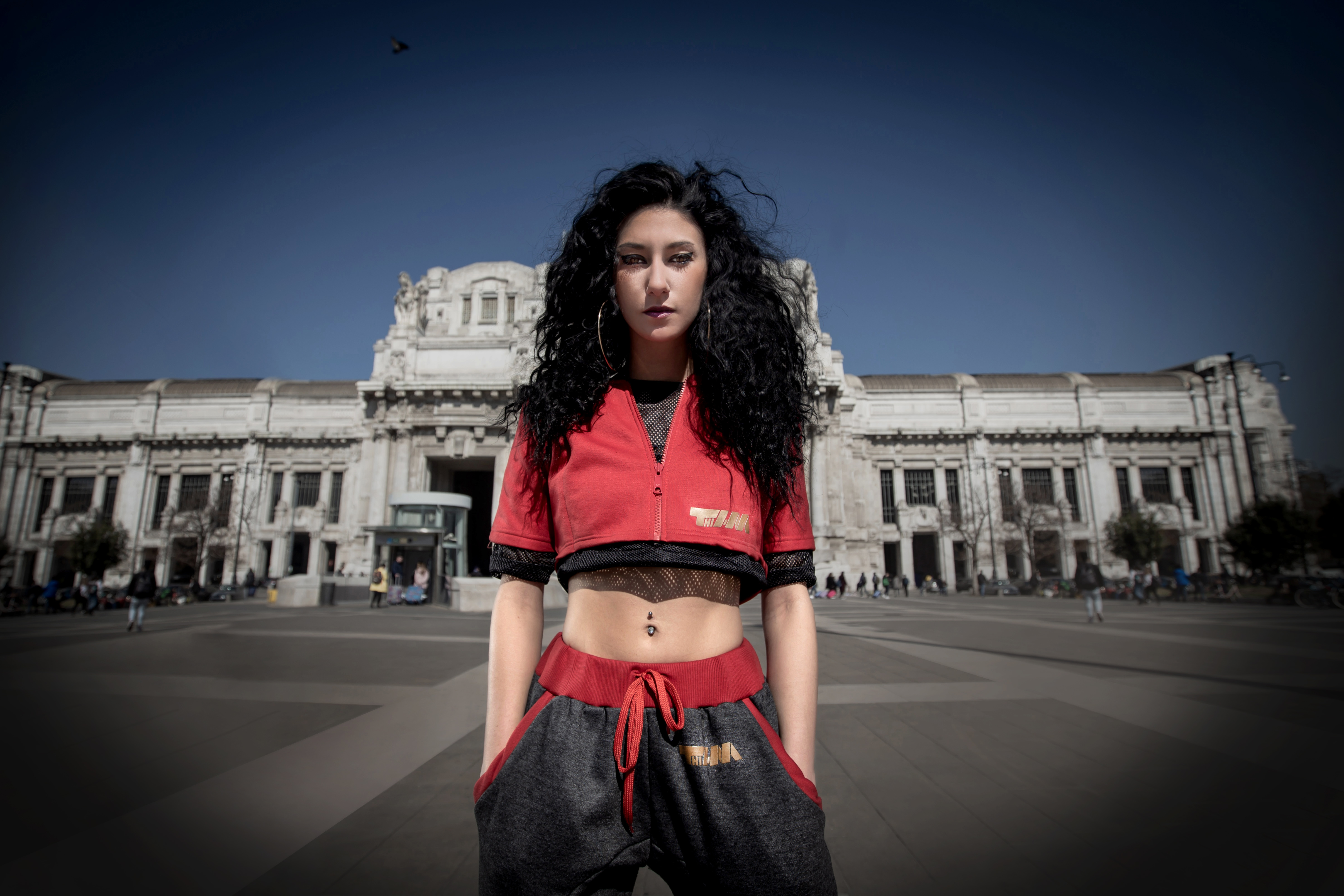 2xME female hoodie red 2in1