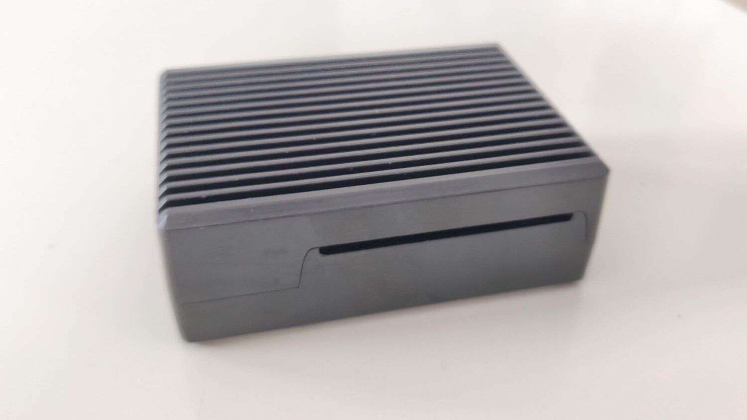 Aluminium Case for Pi 4 with built-in heat sink