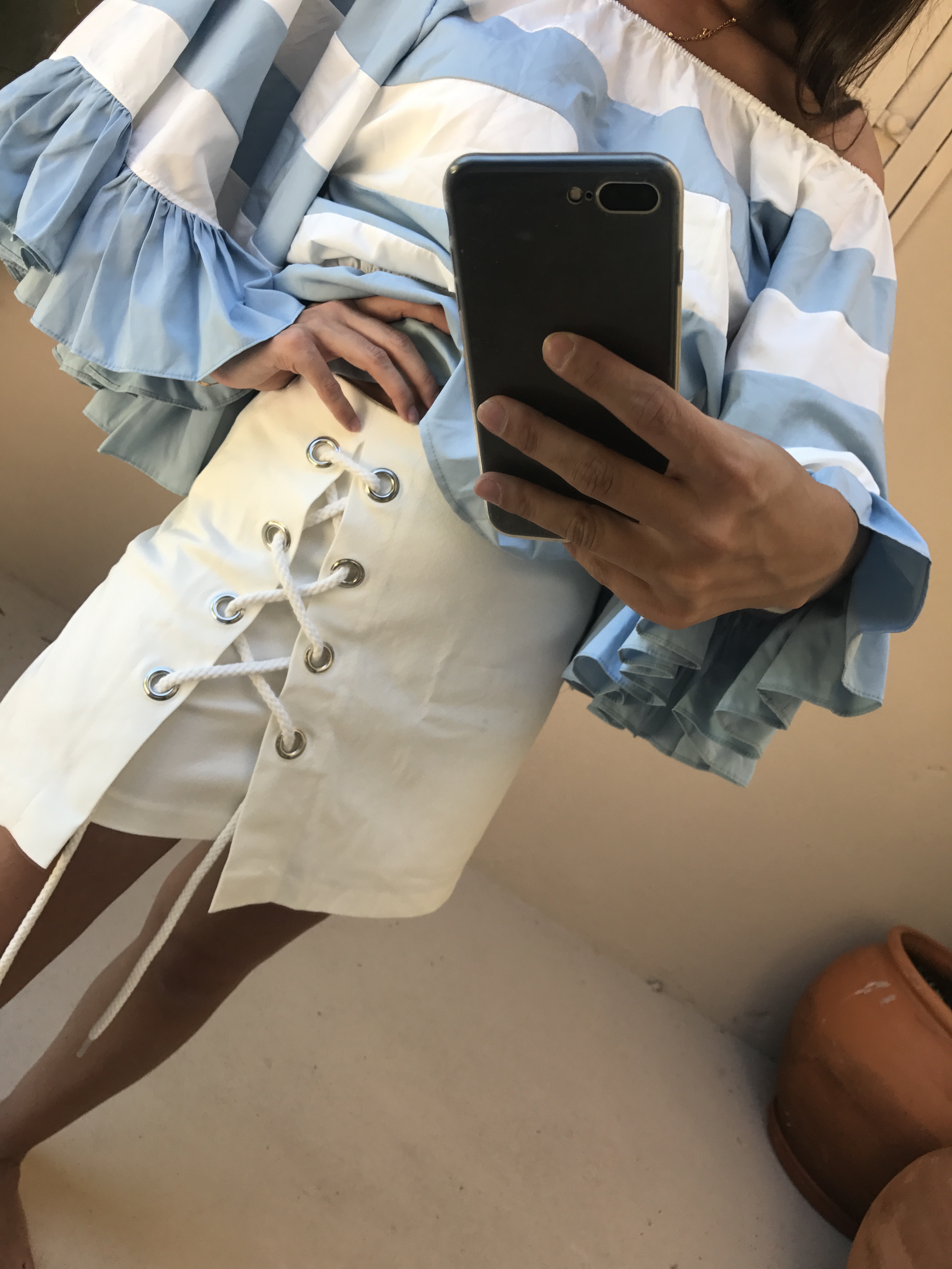 WHITE SKIRT 00003