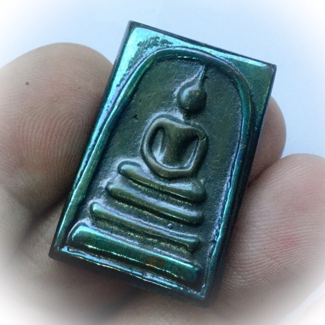 Pra Somdej Benjapakee amulet - Lek Lai Nam Neung See Peek Malaeng Tap (Meditation Buddha made from Pure Lek Lai) - Luang Por Huan Pra Somdej Benjapakee amulet - Lek Lai Nam Neung See Peek Malaeng Tap (Meditation Buddha made from Pure Lek Lai) - Luang Por Huan