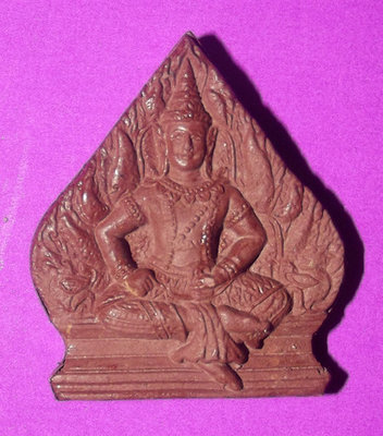 Khun Phaen Prai Um Sap (Khun Phaen holding Treasures - Business Sales Amulet) - Nuea Pong Puttakun Roey Wan Dork Tong - Phu Mor Nak Paetch Saeng Keow 2544 BE Khun Phaen Prai Um Sap (Khun Phaen holding Treasures - Business Sales Amulet) - Nuea Pong Puttakun Roey Wan Dork Tong - Phu Mor Nak Paetch Saeng Keow 2544 BE