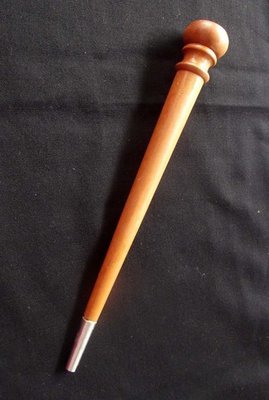Mai Tao Gayasit Dton Khee Dtaay Plai Khee Bpen 2524 BE - Sacred Magic wand 7 Inches long - Protection from Enemies and Black Magic - Ajarn Chum Chai Kiree Mai Tao Gayasit Dton Khee Dtaay Plai Khee Bpen 2524 BE - Sacred Magic wand 7 Inches long - Protection from Enemies and Black Magic - Ajarn Chum Chai Kiree