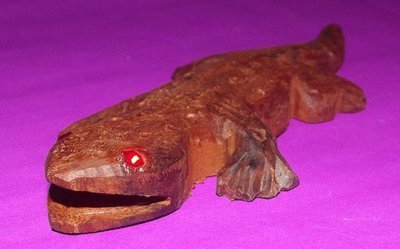 Dtugkhae Aathan Riak Sap (Bucha size Treasure Calling Gecko) 5 Inches long - Nuea Mai Takian Gae (hand carved Takian tree wood with red crystal eyes) - Luang Por Lum - Wat Samakee Tam Dtugkhae Aathan Riak Sap (Bucha size Treasure Calling Gecko) 5 Inches long - Nuea Mai Takian Gae (hand carved Takian tree wood with red crystal eyes) - Luang Por Lum - Wat Samakee Tam