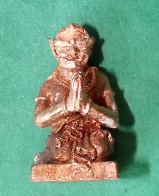 Nang Panturadt Adtithaan Khor Lap Riak Sap Loi Ongk (Mini Statuette Amulet Yaksa Lady Praying for Lucky Fortunes) - Jinda Mani Sap Mantra Empowerment - Luang Por Somburn Chudtintaro Nang Panturadt Adtithaan Khor Lap Riak Sap Loi Ongk (Mini Statuette Amulet Yaksa Lady Praying for Lucky Fortunes) - Jinda Mani Sap Mantra Empowerment - Luang Por Somburn Chudtintaro