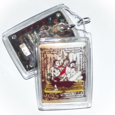 Taewada Hlong Hong Ongk Kroo (Jumbo) Bantian Mian Jia 2556 BE - 2 Pearls, Paetch Payatorn, 2 Look Namo, 18 Gems, 3 silver + 2 python Takrut, Rak Sorn flower Only 50 Made - Luang Phu In Taewada Hlong Hong Ongk Kroo (Jumbo) Bantian Mian Jia 2556 BE - 2 Pearls, Paetch Payatorn, 2 Look Namo, 18 Gems, 3 silver + 2 python Takrut, Rak Sorn flower Only 50 Made - Luang Phu In
