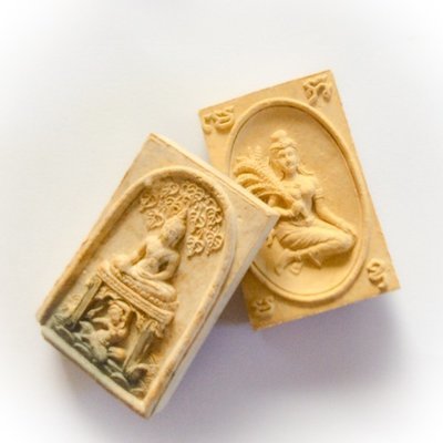 Somdej Chana Marn Bandan Sap - Nuea Chan Hmak, Tagrud Ngern Koo - Buddha, Earth Goddess and Harvest Deity - Luang Por Tong Dam Intawaso - Wat Tham Tapian Tong (Lopburi) Somdej Chana Marn Bandan Sap - Nuea Chan Hmak, Tagrud Ngern Koo - Buddha, Earth Goddess and Harvest Deity - Luang Por Tong Dam Intawaso - Wat Tham Tapian Tong (Lopburi)
