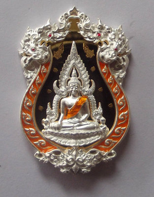 Rian Chalu Pra Putta Chinarat 'Jom Rachan' (Warrior King) edition 2555 BE - Nuea Ngern Long Ya Si Som (Solid Silver with Orange Enamel + Gold Plated Back) - Wat Pra Sri Radtana Maha Tat (Pitsanuloke) Rian Chalu Pra Putta Chinarat 'Jom Rachan' (Warrior King) edition 2555 BE - Nuea Ngern Long Ya Si Som (Solid Silver with Orange Enamel + Gold Plated Back) - Wat Pra Sri Radtana Maha Tat (Pitsanuloke)