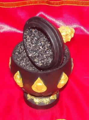 Khan Nam Montr Maha Prohm (Brahma Prayer Water Bowl) Klueab Rae Muan Sarn Saksit (inner face coated with Sacred Muan Sarn for empowering water) - Luang Phu Nong Tammachoto 2553 BE 399 Made! Khan Nam Montr Maha Prohm (Brahma Prayer Water Bowl) Klueab Rae Muan Sarn Saksit (inner face coated with Sacred Muan Sarn for empowering water) - Luang Phu Nong Tammachoto 2553 BE 399 Made!