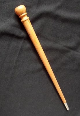 Mai Tao Gayasit Dton Khee Dtaay Plai Khee Bpen 2524 BE - Sacred Magic wand 13 Inches long - Protection from Enemies and Black Magic - Ajarn Chum Chai Kiree Mai Tao Gayasit Dton Khee Dtaay Plai Khee Bpen 2524 BE - Sacred Magic wand 13 Inches long - Protection from Enemies and Black Magic - Ajarn Chum Chai Kiree