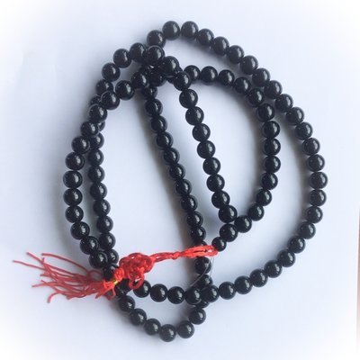Prakam Suad Montr (Large Size Beads) - 38 Inch Buddhist Prayer Bead Mala Rosary for Chanting Mantras and Meditation - Black Hematite + Hin Sai - 108 Beads Prakam Suad Montr (Large Size Beads) - 38 Inch Buddhist Prayer Bead Mala Rosary for Chanting Mantras and Meditation - Black Hematite + Hin Sai - 108 Beads