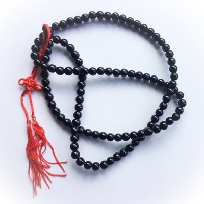 Prakam Suad Montr (Medium Size Beads) - Buddhist Prayer Bead Mala Rosary for Chanting Mantras and Meditation - Black Hematite + Hin Sai - 108 Beads Prakam Suad Montr (Medium Size Beads) - Buddhist Prayer Bead Mala Rosary for Chanting Mantras and Meditation - Black Hematite + Hin Sai - 108 Beads