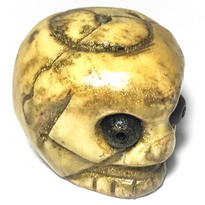 Prai Grasip Ai Khee Der Jom Chon Dtua Kroo 2552 BE - Carved Bone Ghost Whisperer Skull Only 9 Ever Made - Luang Phu Jan Khantigo (Kampuchea) Prai Grasip Ai Khee Der Jom Chon Dtua Kroo 2552 BE - Carved Bone Ghost Whisperer Skull Only 9 Ever Made - Luang Phu Jan Khantigo (Kampuchea)
