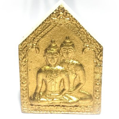 Pra Khun Phaen Sorn Phaen 'Run Koo Baramee' (Gammagarn 'Mi') - Nuea Pong Prai Kumarn Gold Leaf + Silver Takrut + Monk Hair - Luang Por Sakorn - Wat Nong Grub 2548 BE Pra Khun Phaen Sorn Phaen 'Run Koo Baramee' (Gammagarn 'Mi') - Nuea Pong Prai Kumarn Gold Leaf + Silver Takrut + Monk Hair - Luang Por Sakorn - Wat Nong Grub 2548 BE