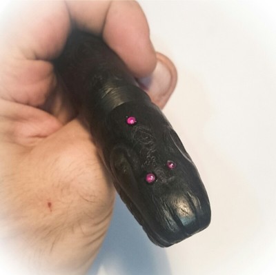 Palad Khik Hua Chamot Lin Ngern with 3 Madagascar Ruby Eyes + 2 Takrut in Base & Silver Takrut Tongue - Sacred Powders in Throat - Paya Ngiw Dam Sacred Wood 4.5 Inches - Luang Por Erp Palad Khik Hua Chamot Lin Ngern with 3 Madagascar Ruby Eyes + 2 Takrut in Base & Silver Takrut Tongue - Sacred Powders in Throat - Paya Ngiw Dam Sacred Wood 4.5 Inches - Luang Por Erp
