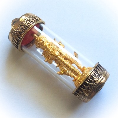 Taw Waes Suwan Gae Pi Chong Edition 2555 BE - Nuea Galai Tong - Gold Plated Sacred Brass with Powders in Base - Luang Por Foo - Wat Bang Samak Taw Waes Suwan Gae Pi Chong Edition 2555 BE - Nuea Galai Tong - Gold Plated Sacred Brass with Powders in Base - Luang Por Foo - Wat Bang Samak