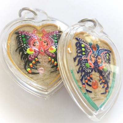 Hua Jai Taep Pamorn Maha Sanaeh - Butterfly King Heart Large Edition - White Powders - 8 Gems+2 Silver Takrut + 9 Tails Fox Demoness Enchantress- Sae Yid 60 Edition Hua Jai Taep Pamorn Maha Sanaeh - Butterfly King Heart Large Edition - White Powders - 8 Gems+2 Silver Takrut + 9 Tails Fox Demoness Enchantress- Sae Yid 60 Edition