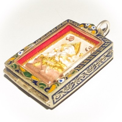 Sorng Maha Taep Pra Pikanes Pra Prohm Sam Kasat - Brahma and Ganesha two sided Deity Amulet - Solid Silver Case with Rachawadee Enamels - Sri Sukh 255BE Edition - Kroo Ba Krissana Sorng Maha Taep Pra Pikanes Pra Prohm Sam Kasat - Brahma and Ganesha two sided Deity Amulet - Solid Silver Case with Rachawadee Enamels - Sri Sukh 255BE Edition - Kroo Ba Krissana
