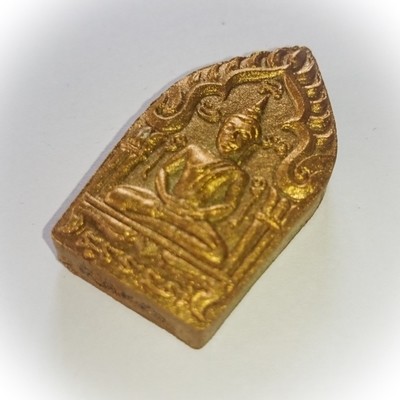 Pra Khun Phaen Pong Prai Kumarn (Pim Yai) Prai Tong Edition 2556 BE Nuea Wan Sabu Luead (Pink Powders) Gemstone Fragments + Takrut Tong Daeng - Luang Por Sakorn Pra Khun Phaen Pong Prai Kumarn (Pim Yai) Prai Tong Edition 2556 BE Nuea Wan Sabu Luead (Pink Powders) Gemstone Fragments + Takrut Tong Daeng - Luang Por Sakorn