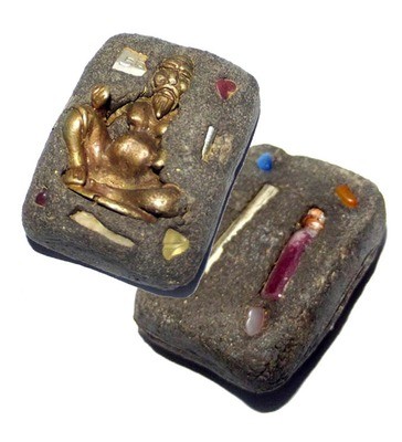 Khong Aathan Choo Chok Maha Sanaeh Riak Jidt Riak Sap - Gems, 2 Takrut + Chin Aathan - Necromantic Occult Spellbound Lucky Beggar - Ajarn Apichai Decha Khong Aathan Choo Chok Maha Sanaeh Riak Jidt Riak Sap - Gems, 2 Takrut + Chin Aathan - Necromantic Occult Spellbound Lucky Beggar - Ajarn Apichai Decha