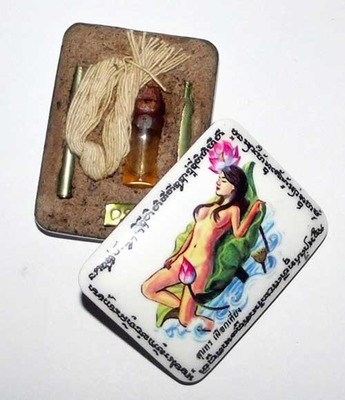 Lotus Leaf Fairy - Bua Bang Bai - Pim Jumbo Ongk Kroo - uses LP Tim's Prai Kumarn Powders, Prai Oil flask, 2 Takrut - Ajarn Suntorn Phueak Tiang Lotus Leaf Fairy - Bua Bang Bai - Pim Jumbo Ongk Kroo - uses LP Tim's Prai Kumarn Powders, Prai Oil flask, 2 Takrut - Ajarn Suntorn Phueak Tiang