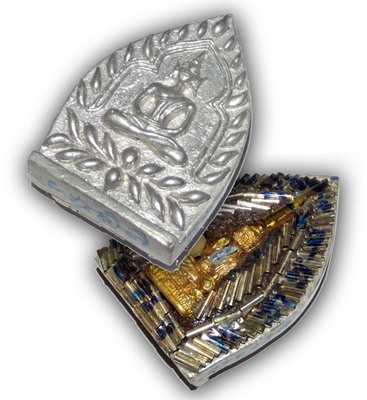 Pra Jao Sua Sethee Yai Jumbo - Nuea Rae Saksit - 108 Takrut Pra Radtanatrai, 1 Takrut Hua Jai Sethee & Navagote Buddha - Luang Por Jerd Jao Sua Sethee Yai Edition 2556 BE Pra Jao Sua Sethee Yai Jumbo - Nuea Rae Saksit - 108 Takrut Pra Radtanatrai, 1 Takrut Hua Jai Sethee & Navagote Buddha - Luang Por Jerd Jao Sua Sethee Yai Edition 2556 BE