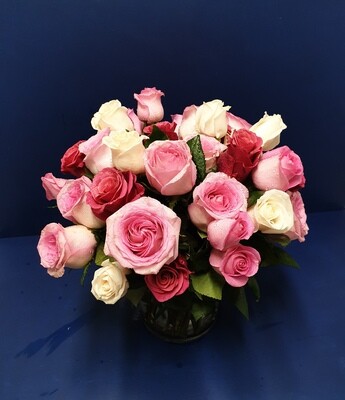 Romantic Roses in Glamorous Gift Wrapping