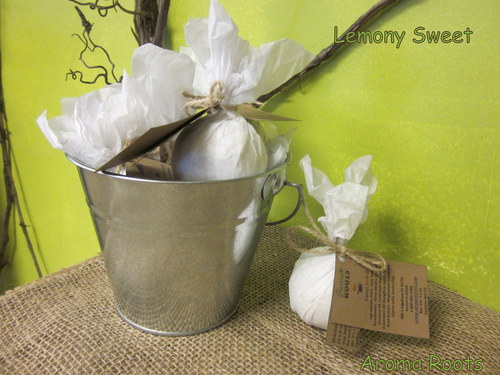 Lemony Sweet Bath Bomb (Lavender Lemon) 0703546605110