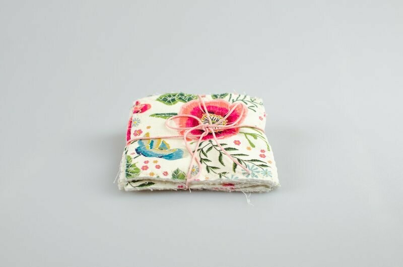 Quadrados Desmaquilhantes