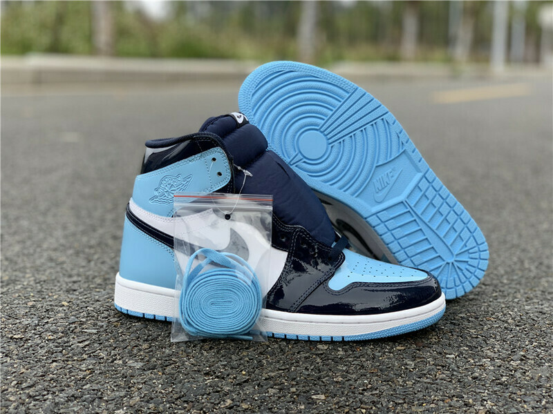 Air Jordan 1 Wmns Retro High Og Unc Patent Blue Chill