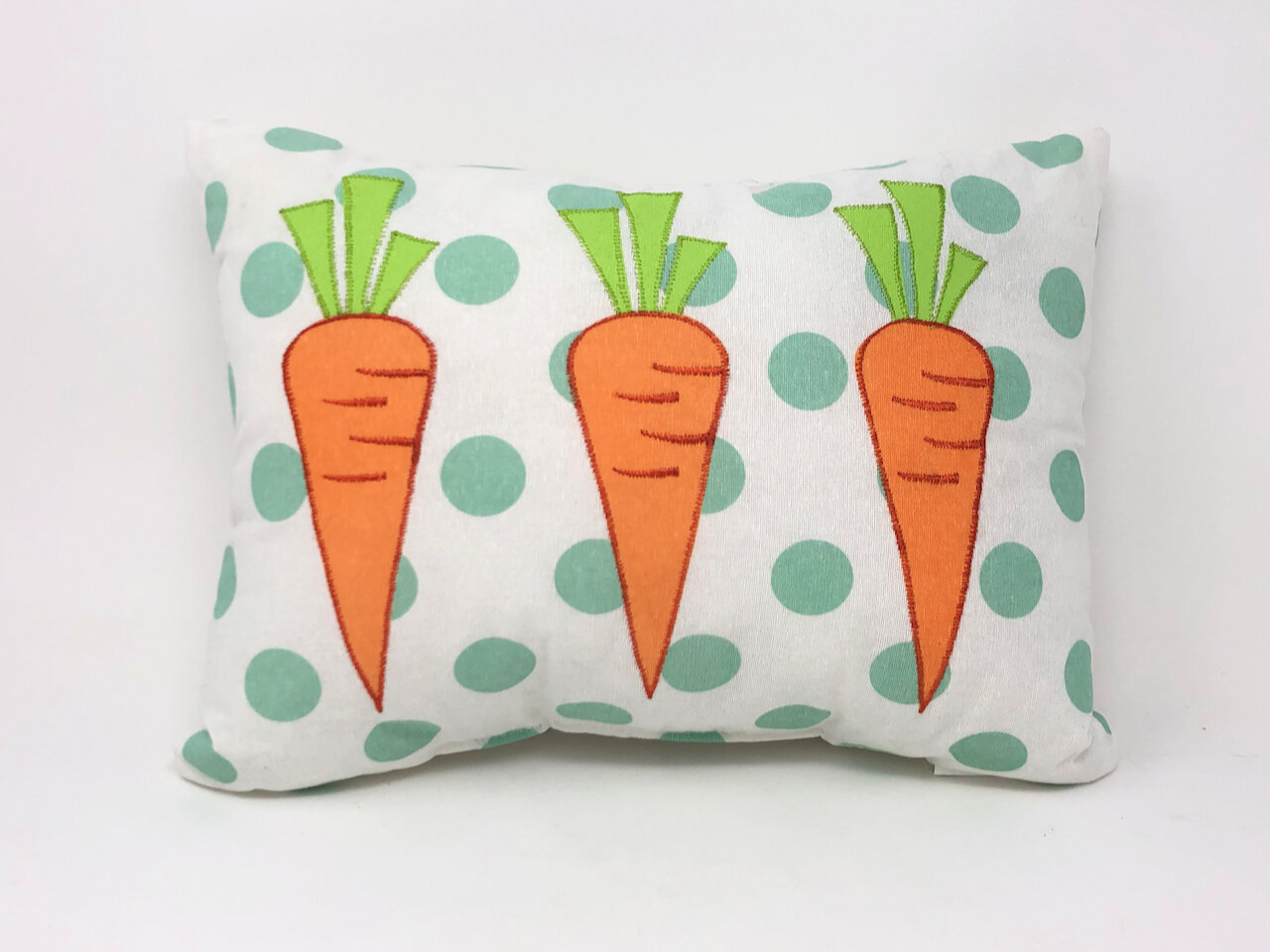 Three Carrots Pillow