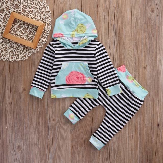 B&W Stripe 2 Pc Set B&W Stripe 2 Pc Set
