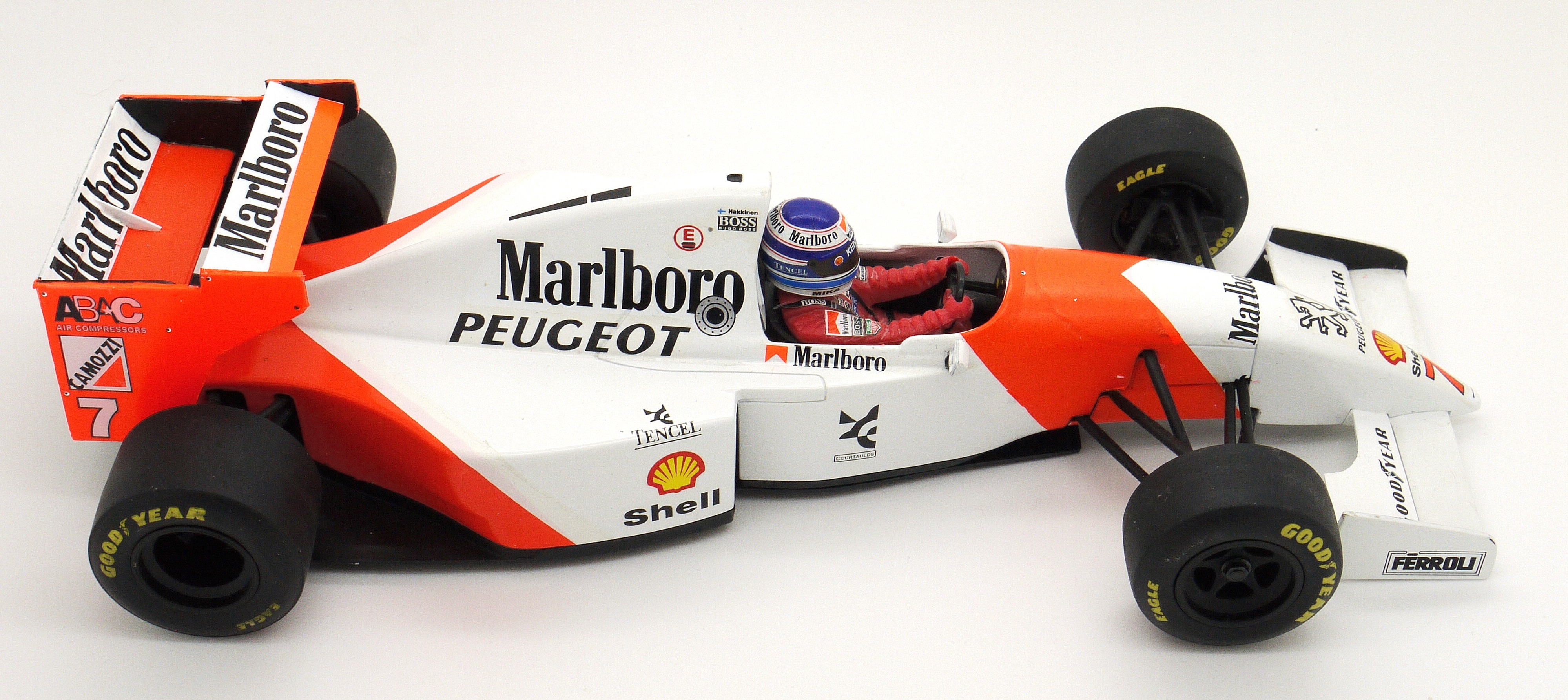 Mclaren mp4 9